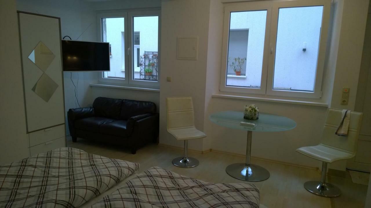 Pensionsappartments Blitz Wiesbaden